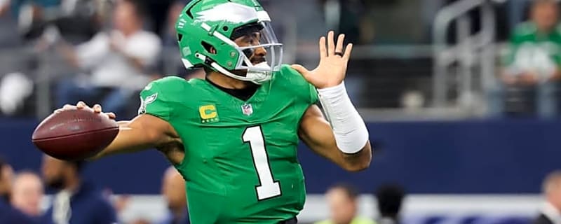 Eagles&#39; Jalen Hurts In Rare Company Despite Cowboys Loss