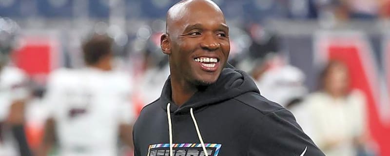 Texans' DeMeco Ryans Shrugs Off Giants' Decision to Start J.J. McCarthy
