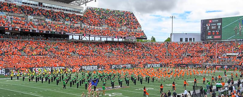Darrell Aune, Former Oregon State Radio Voice, Passes Away at 83