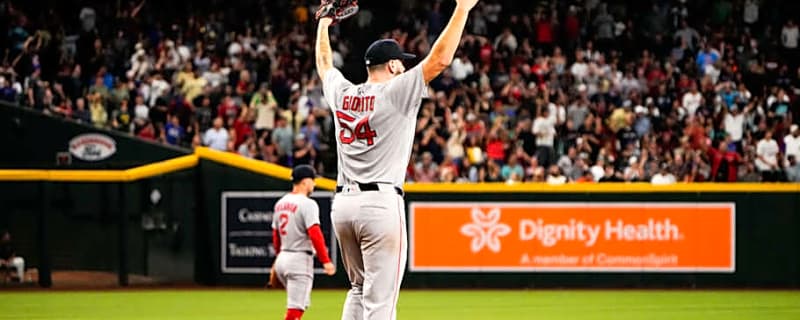 Why Astros Should Consider Lucas Giolito as Middle-Rotation Option