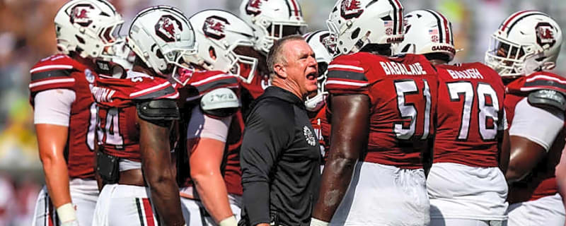 South Carolina Gamecocks Offensive Lineman Plans to Enter the Transfer Portal