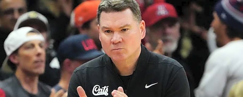 Tommy Lloyd Voices Trust in the  Wildcats' Rotation Entering the Postseason