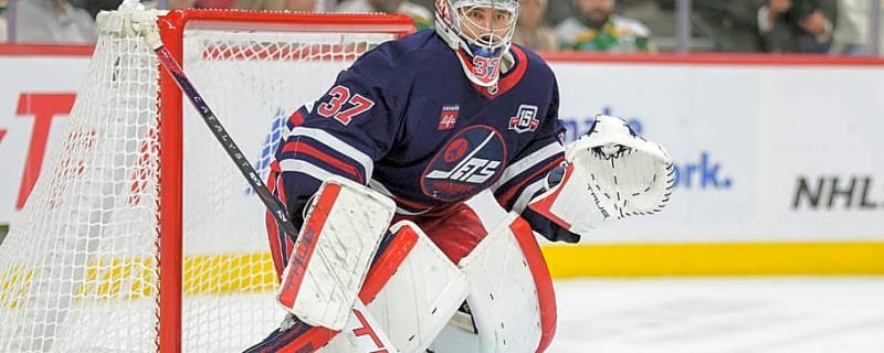 NHL analyst suggests absurd Buffalo Sabres trade offer for Connor Hellebuyck