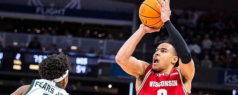 Former Wisconsin Badgers All-American scores his first NBA points