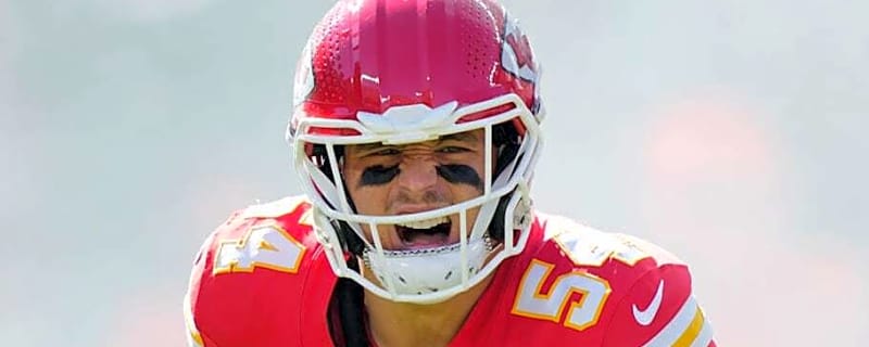 Commanders Sign 2-Time Super Bowl Champion LB Leo Chenal