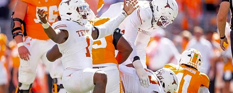 Colin Simmons’ Five-Sack Performance Wasn’t an Outlier