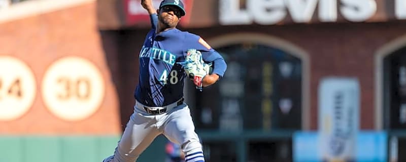 Gregory Santos Working Back For Seattle Mariners After Knee Surgery