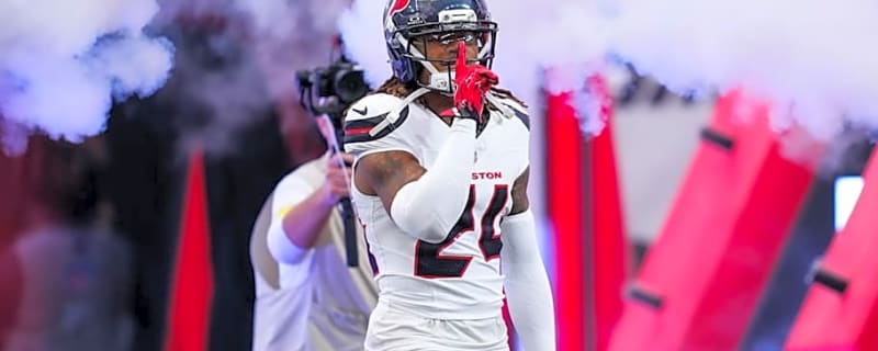 Two Defensive Stars Return to Texans Practice on Thursday