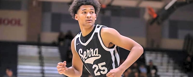 Illinois Basketball Offers Maximo Adams, a Top-50 Prospect From Class of 2026