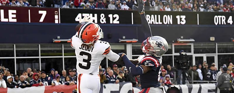 Patriots&#39; Christian Gonzalez Backs Up Play With Rare Taunting