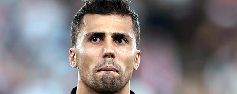 Spanish Legend Believes Manchester City's Rodri Would Decline Real Madrid Move