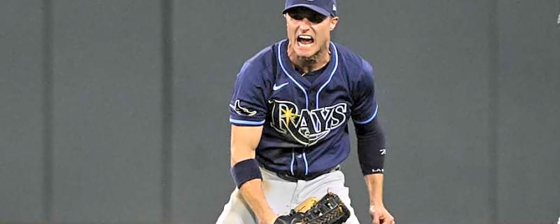 Pirates Have Easy Choice in Center Field Moving Forward