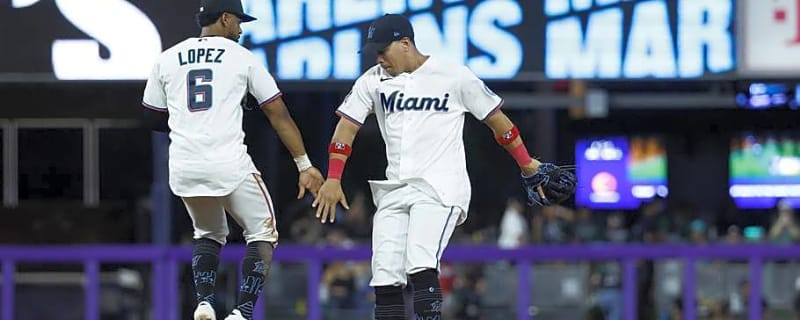 The Glaring Secret to The Marlins Historic Home Winning Streak