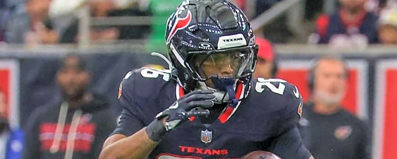 Texans Sign Breakout RB to Active Roster