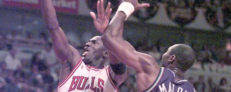 Michael Jordan Graciously Awarded Karl Malone Secondary MVP In 1997