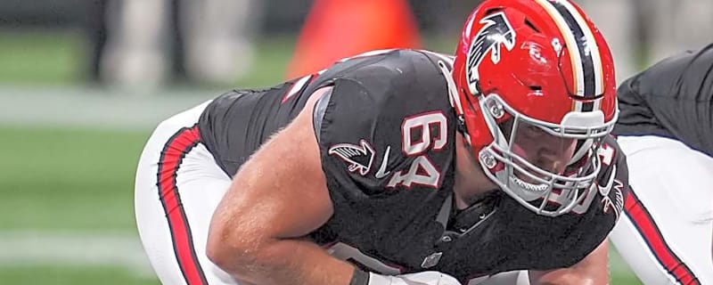 &#39;Happy to be Here&#39;: Inside Falcons Center Ryan Neuzil&#39;s Road to New Contract