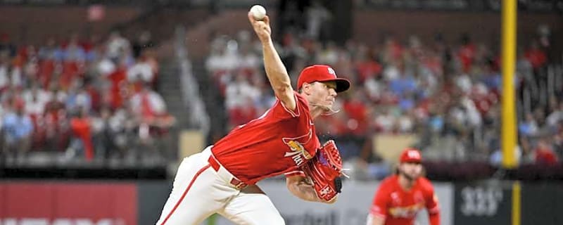 Cardinals-Giants Trade Buzz Heating Up As Offseason Decision Looms