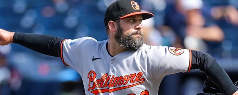 Cubs Reliever Andrew Kittredge Throws Historic Immaculate Inning Against Reds 