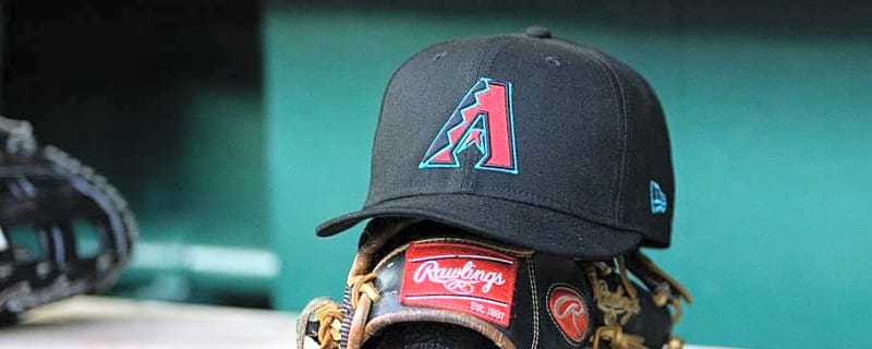 Heavy-Hitting Diamondbacks Prospect Has Surgery on Broken Hand