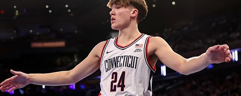 UConn Getting Crucial Spark From Freshman Guard