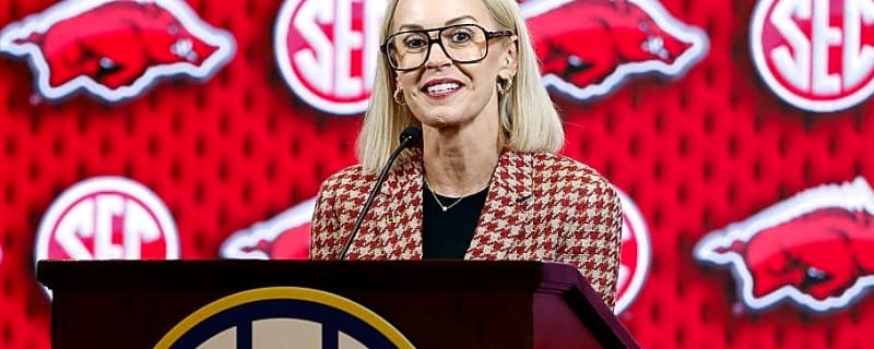 Growth Must Come Quickly For Musick, Razorbacks To Avoid Dubious Record