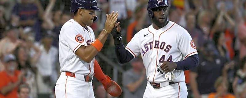 Jose Altuve, Yordan Alvarez Slugging Astros to Three-Game Winning Streak