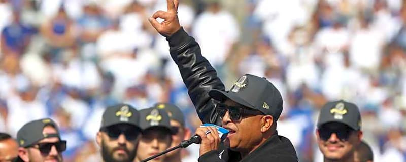 Dave Roberts Gives Hint About Future as Dodgers Manager