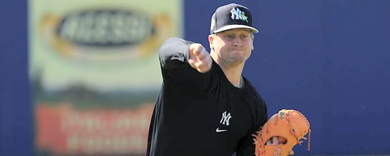 Yankees Relieve Must Step Up Before Losing Roster Spot