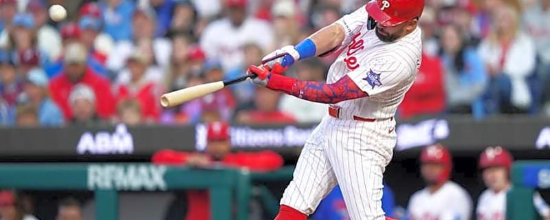 Kyle Schwarber Ties Phillies' Franchise Record With Latest Offensive Outburst