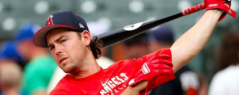 Angels Lose Free Agent Infielder to Cubs