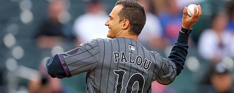 Indy 500 Winner Álex Palou Throws Out 1st Pitch Before New York Mets Game