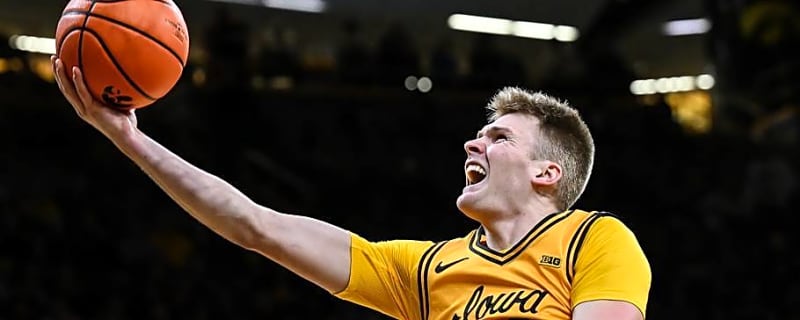 Bennett Stirtz Shows Creation Potential in NBA Summer League Debut