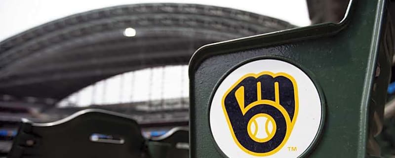 Insider Pitches Brewers Reunion With Former All-Star Pitcher