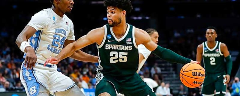Former Spartan Forward Hall Headed to Play Overseas
