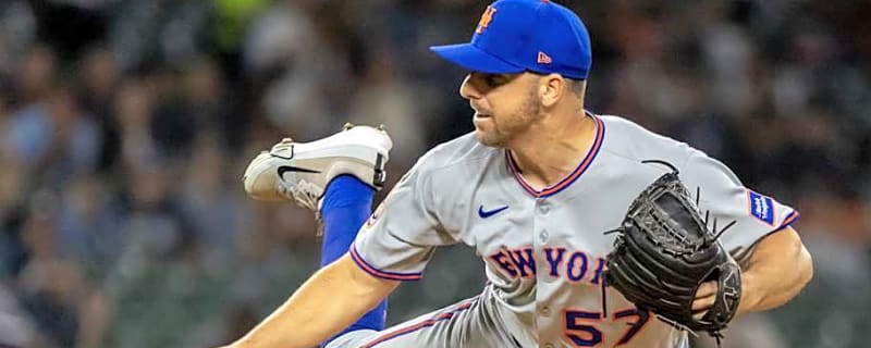 Mets re-sign reliever to minor league deal