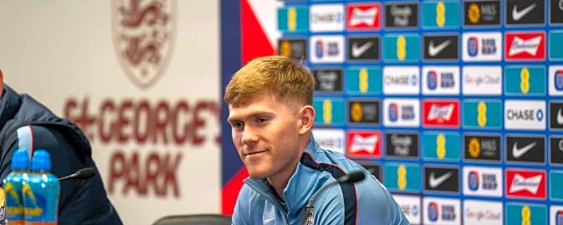 Lewis Hall's Thiago Silva comment highlights what Chelsea youngsters may be missing