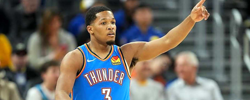 Chris Youngblood Signs Two-Way Contract After Strong G-League Performances: Roll Call