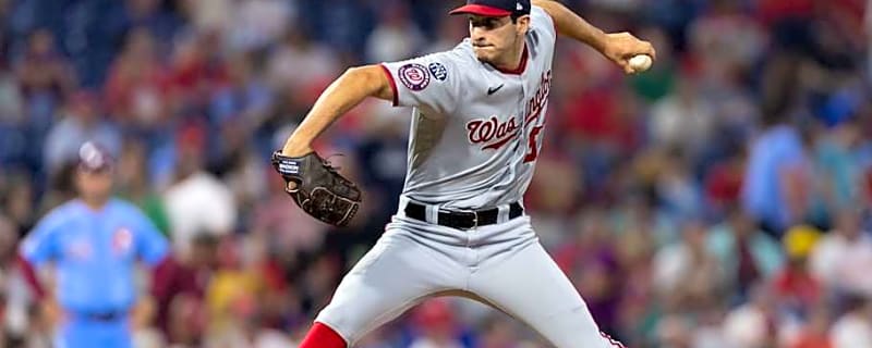 Pirates Sign Relief Pitcher to One-Year Deal