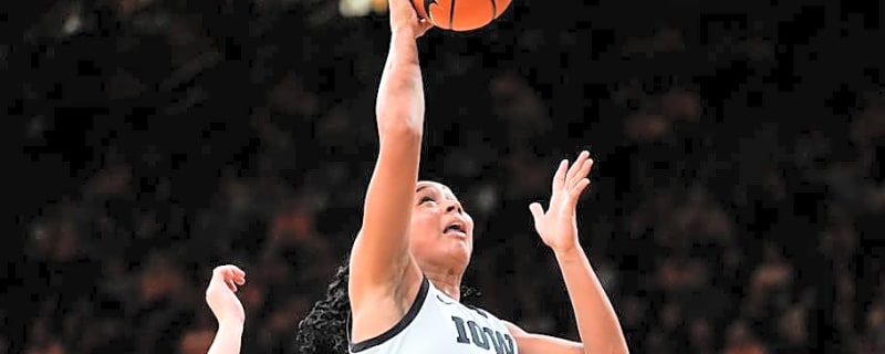 Iowa Forward Named Naismith National Player Of The Week