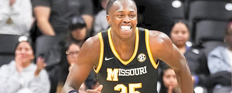 What does the loss of Mark Mitchell mean for Mark Pope and the Kentucky Wildcats?