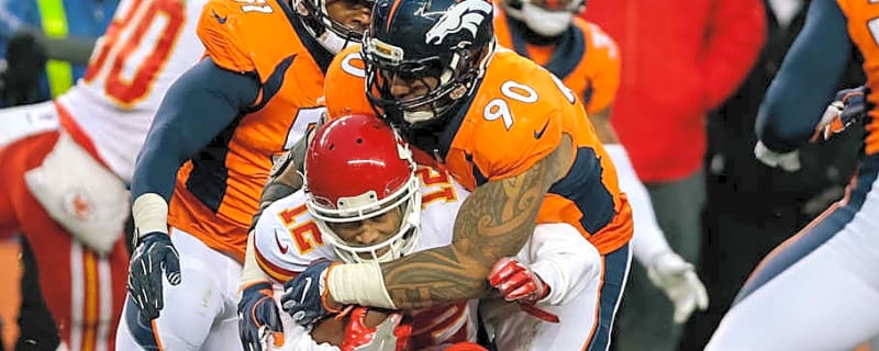 Former Broncos DL Signs with Patriots