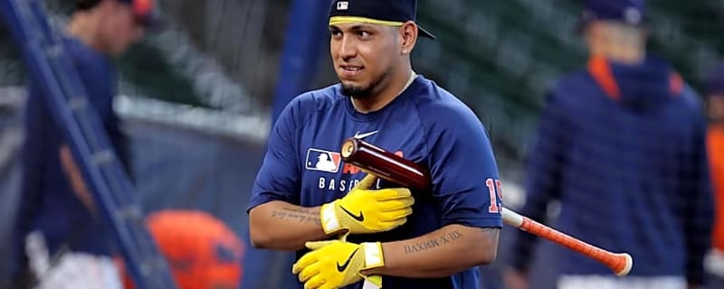 How Astros Star Isaac Paredes’ Winter League Debut Impacts Trade Value