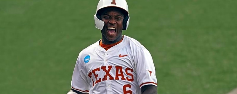 Texas Baseball's Anthony Pack Jr. Wins National Freshman of the Year Award