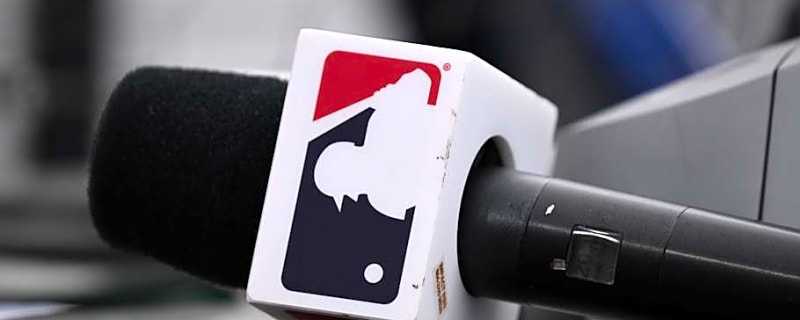 Mariners Insider says after signing Refsnyder, Seattle still has another move to make