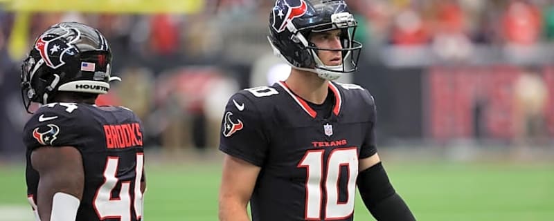 Texans&#39; Davis Mills Shares Key Factor That Clicked in First Start