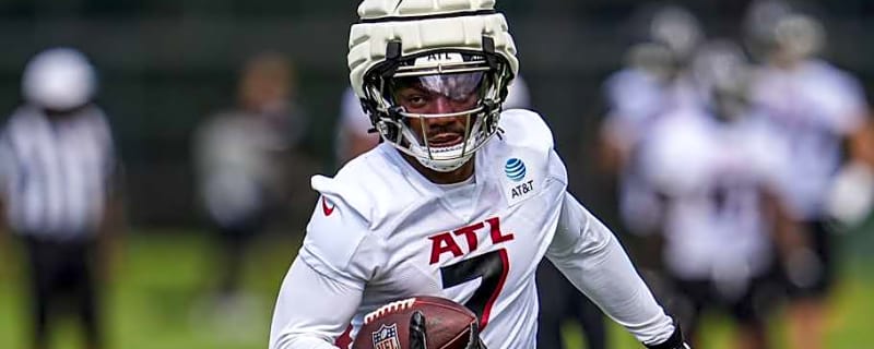 Bijan Robinson Corrects Fans, Media on Pronunciation of His Name