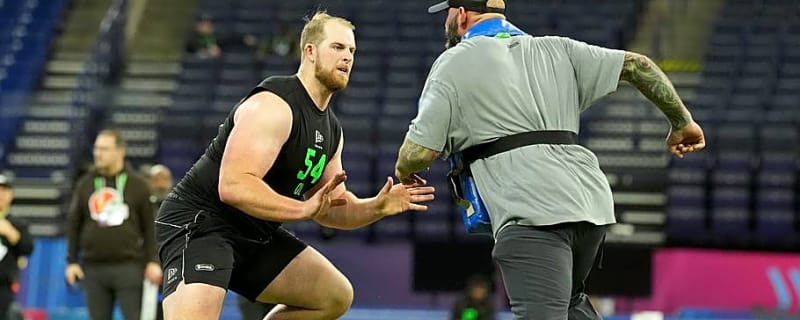 49ers Guard Battle Takes Major Turn With Carver Willis Return