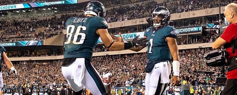 Setting Eagles' Fans Expectations For Zach Ertz's Return vs. the Bears in Week 3