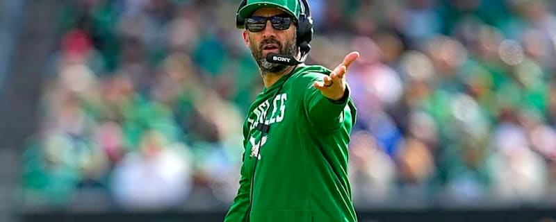 Eagles just got screwed on the worst tush push penalty call yet