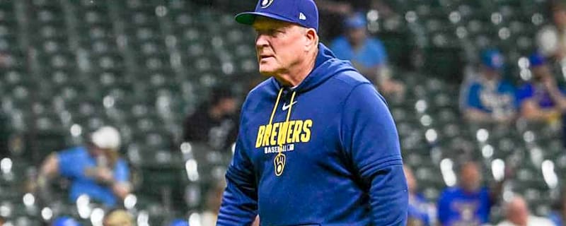 Brewers’ 3-Bunt Rally Shows Identity in Win Over Blue Jays